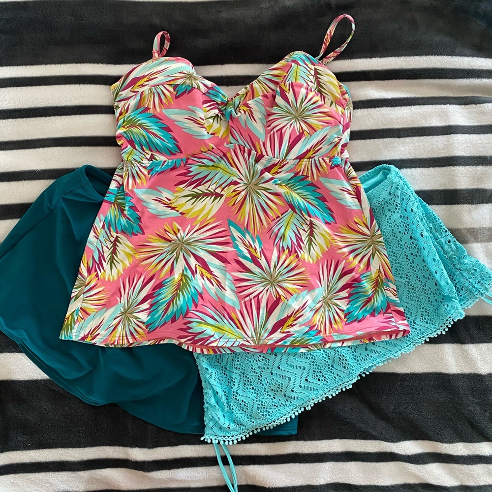 Three piece tankini set size L